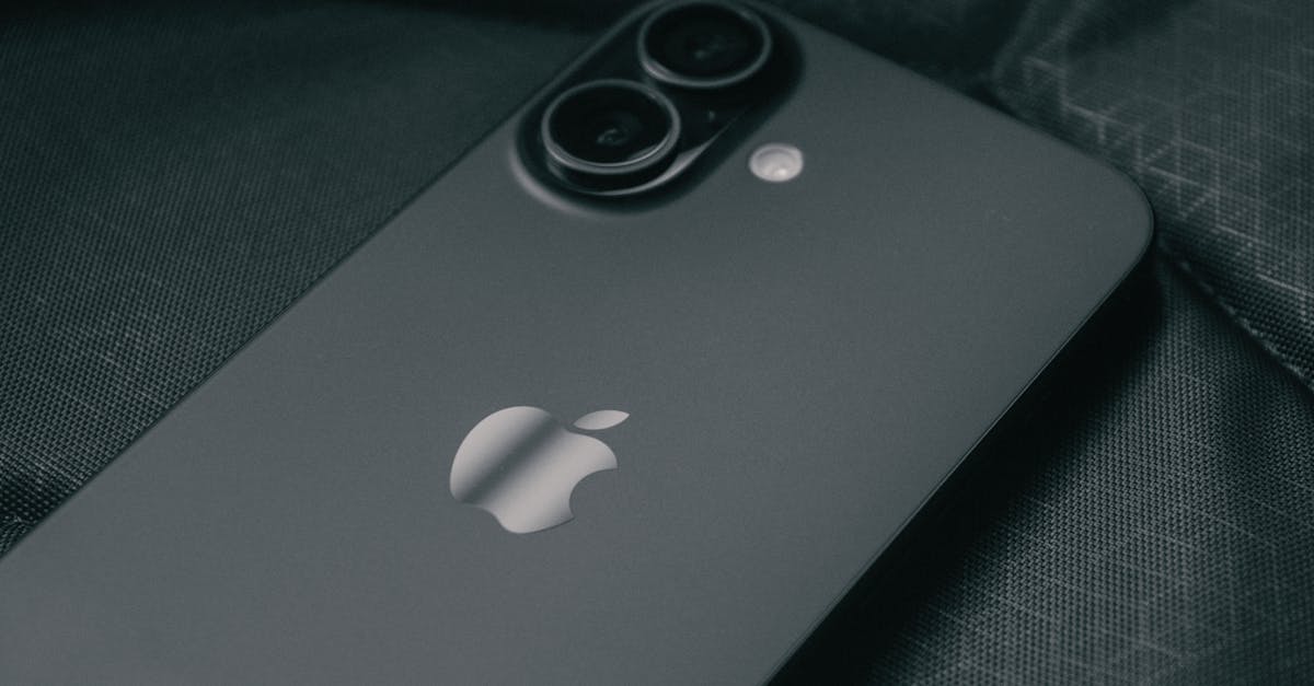 iPhone 17