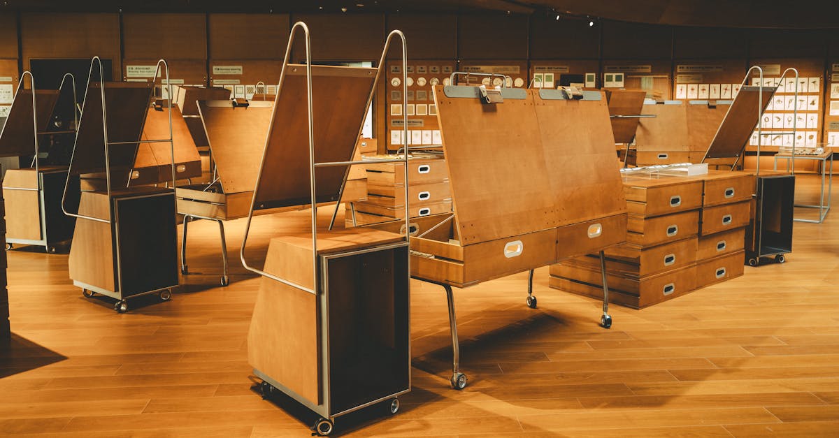 Exhibit Floor