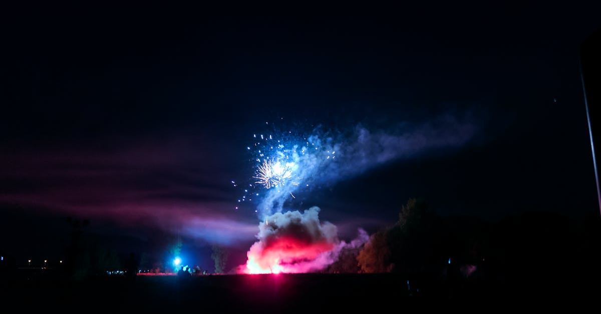 Blue Origin's New Glenn Rocket Explodes