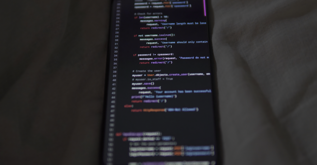 Cross‑Platform Mobile Moves in Video, Code, UI, Media