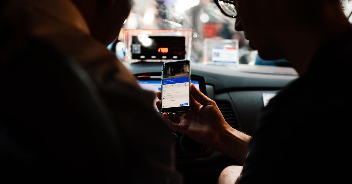 Android Auto Gets Work Accounts as Security and OEM Tensions Rise